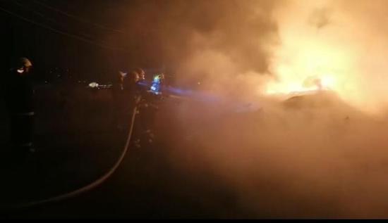 四川涼山大火再次發生，鑫淼硅膠廠與其心連心